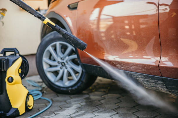 Why Choose Our Certified Pressure Washing Experts for Your Project Needs in Lake Holiday, IL?
